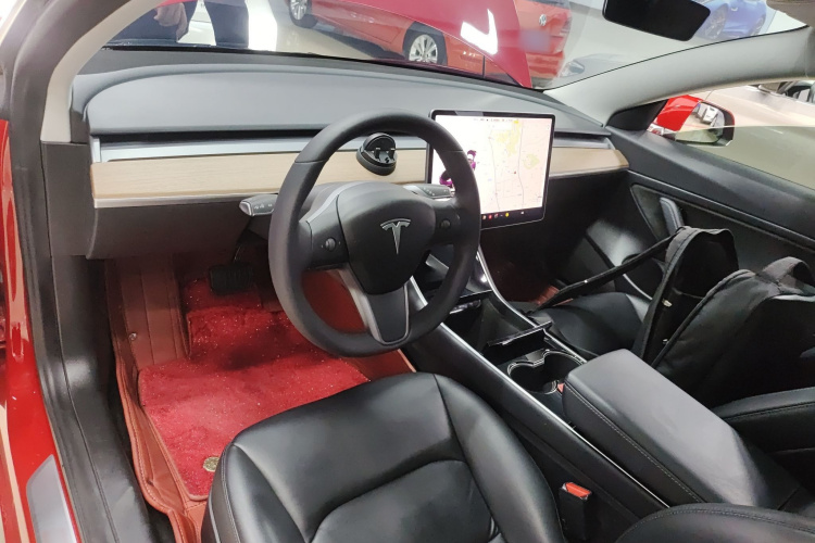 特斯拉 Model 3 2019款 标准续航后驱升级版中控内饰12
