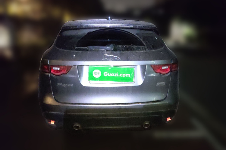 捷豹F-PACE 2020款 2.0T 都市尊享版车身外观6