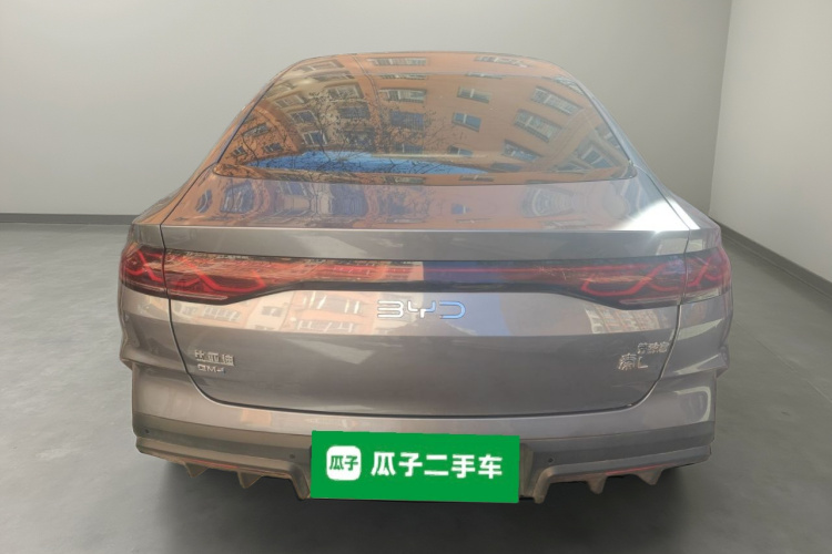 比亚迪 秦L 2024款 DM-i 120KM领先型车身外观6