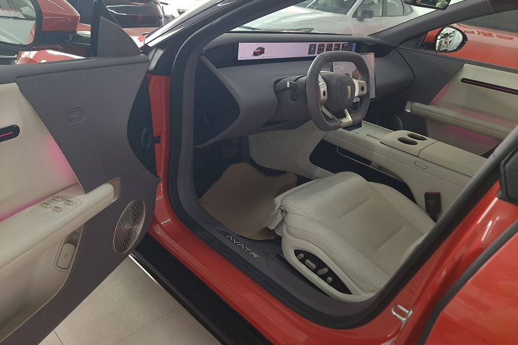 阿维塔06 2025款 Pro增程版中控内饰7002