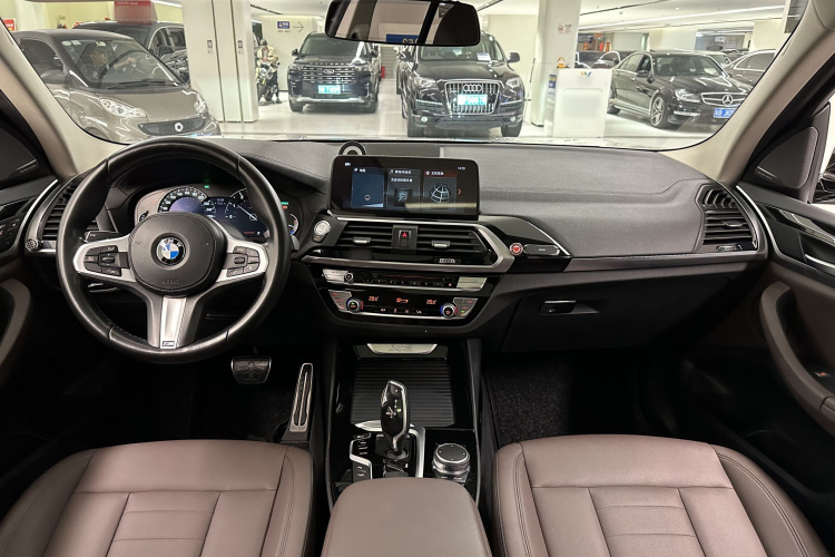 宝马X3 2018款 xDrive25i M运动套装 国V中控内饰7002