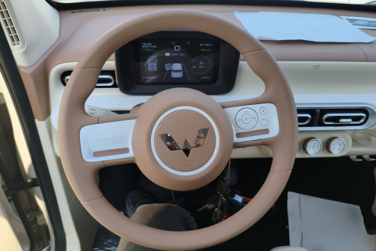 五菱汽车 宏光MINIEV 2024款 第三代 215km 青春版中控内饰13