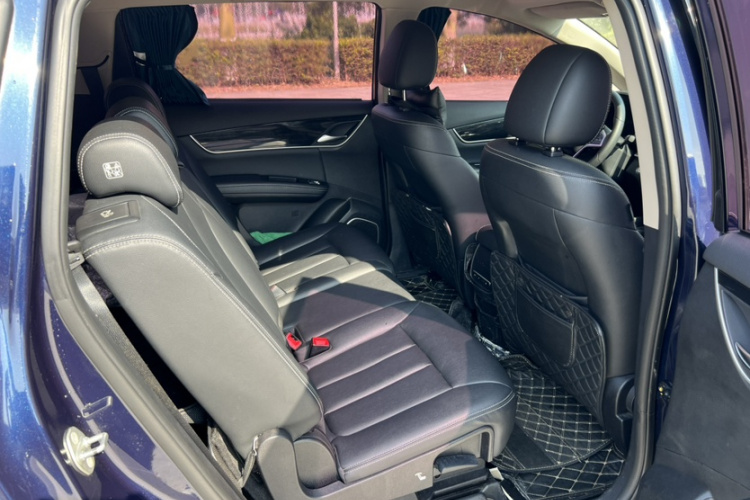 比亚迪 宋MAX 2019款 1.5T 自动智联睿逸天窗型 7座 国VI中控内饰7008