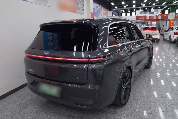 理想汽车 理想L8 2023款 Pro车身外观7