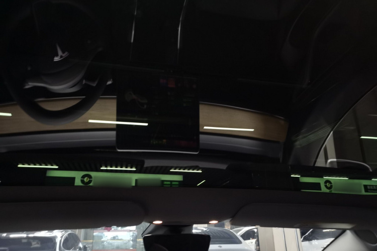 特斯拉 Model 3 2020款 改款 标准续航后驱升级版中控内饰22