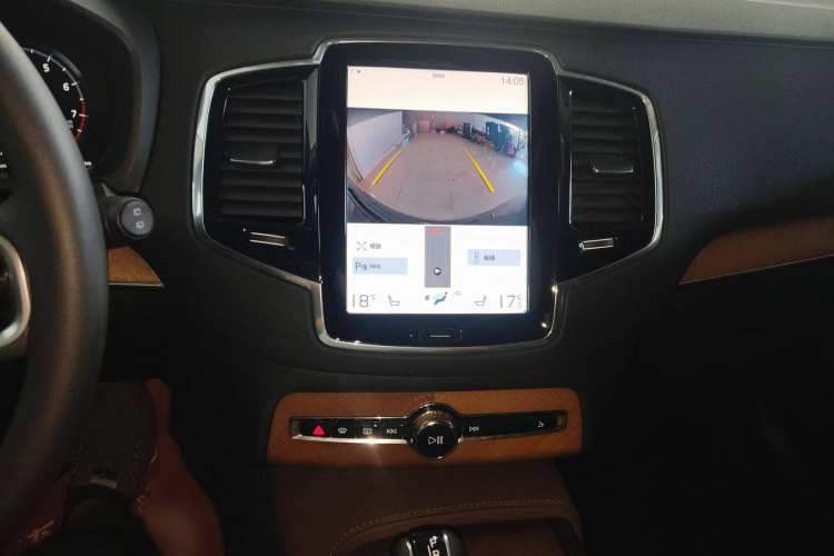 沃尔沃XC90 2020款 T6 智逸豪华版 7座局部细节16