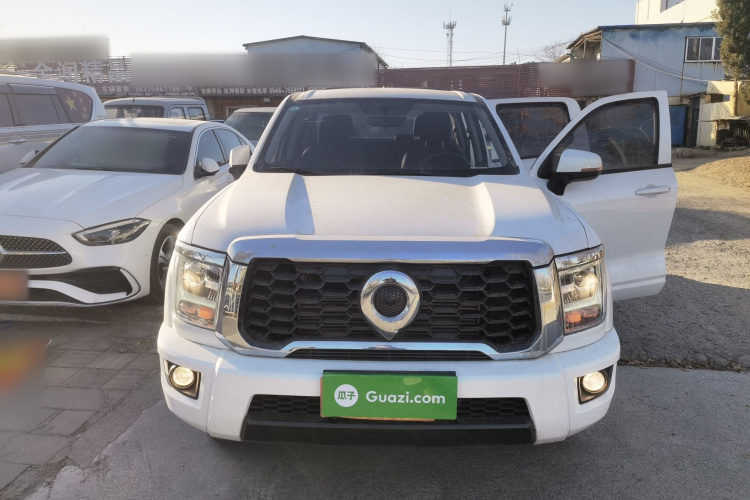 长城 金刚炮 2022款 2.0T手动柴油两驱精英型长箱GW4D20M车身外观2