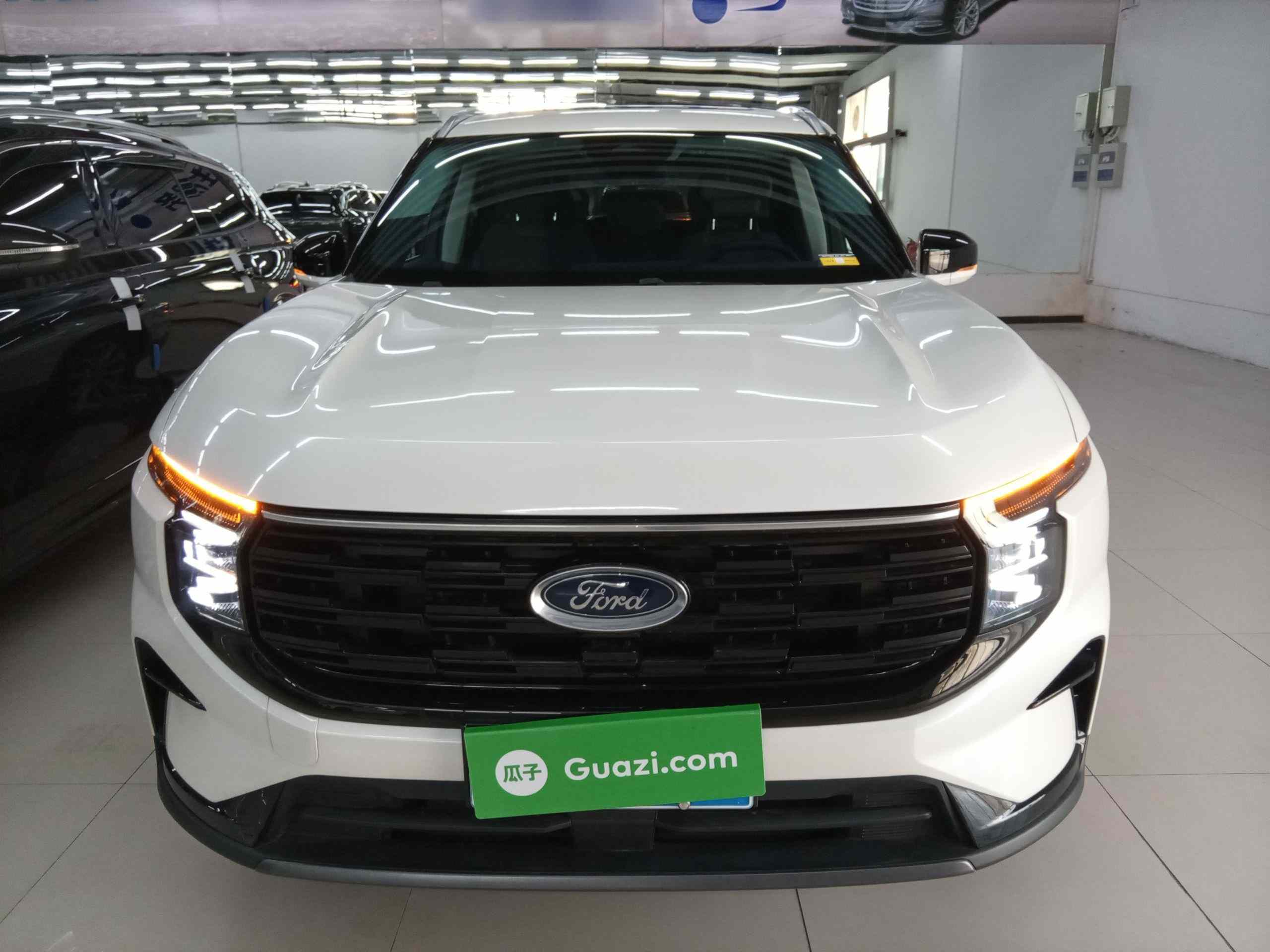 福特 2023款 锐界L 2.0T EcoBoost 两驱五座时尚型(1)