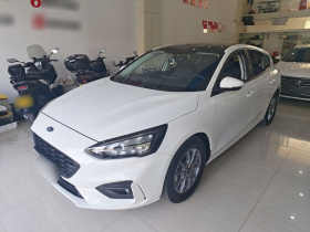 福特 福克斯 2021款 两厢 EcoBoost 180 自动锋潮型