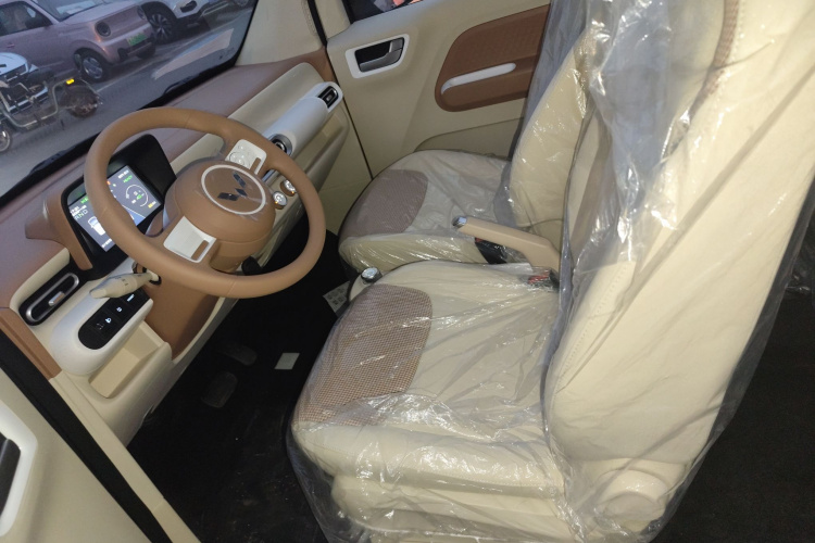 五菱汽车 宏光MINIEV 2024款 第三代 215km 青春版中控内饰19