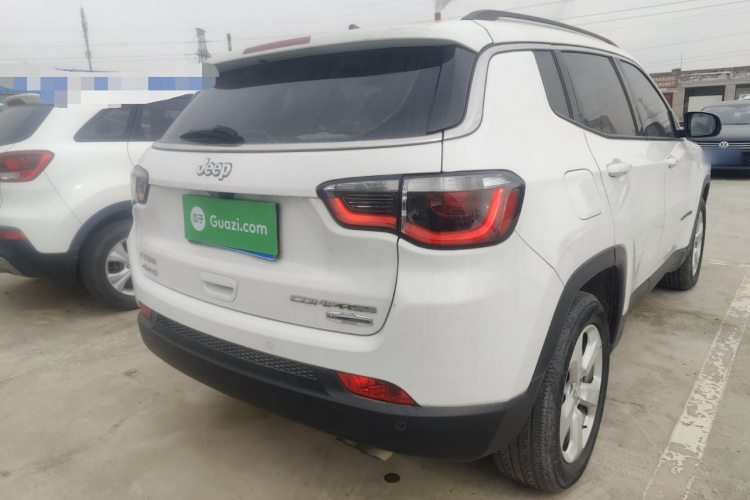 Jeep 指南者 2017款 200T 自动家享版车身外观6005