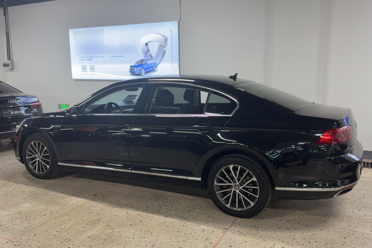 大众 迈腾 2020款 330TSI DSG 豪华型车身外观6005