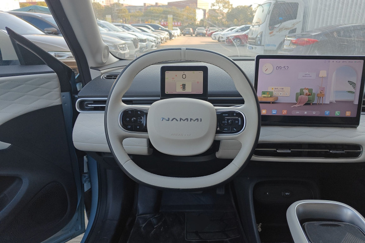 东风纳米 纳米01 2024款 430 Max智+中控内饰13