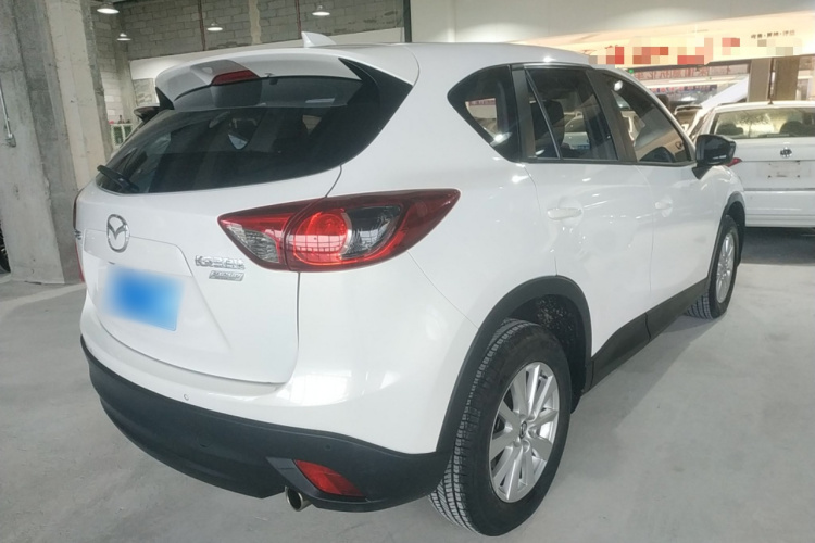 马自达CX-5 2014款 2.0L 自动两驱都市型车身外观7