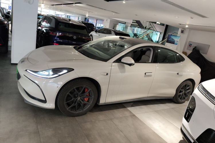 智己汽车 智己L6 2024款 Max 长续航版车身外观6003