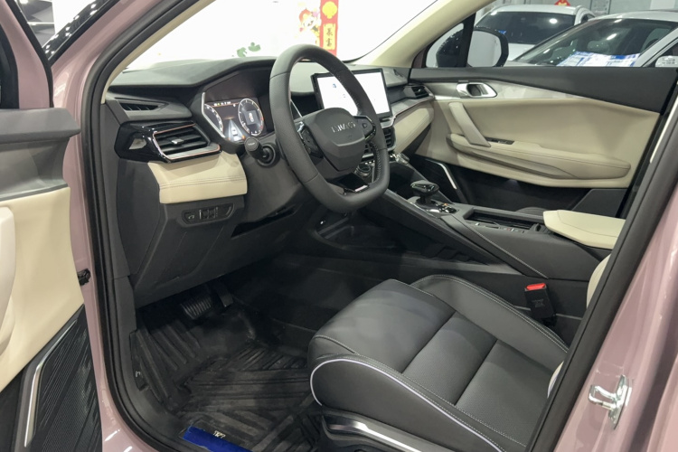 领克06 2023款 Remix 1.5T Shero车身外观6005