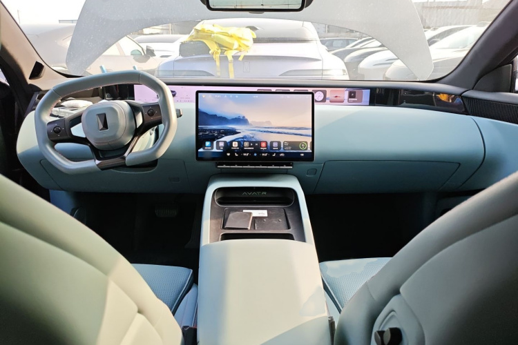阿维塔12 2024款 700 三激光后驱奢享版中控内饰7002