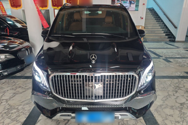 奔驰 威霆 2023款 2.0T 精英版 7座车身外观6001