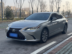 雷克萨斯ES 2021款 200 卓越版