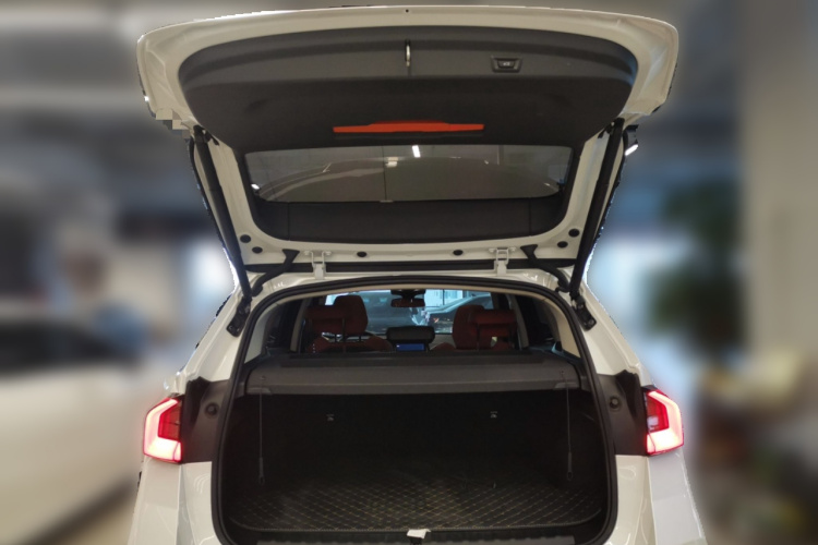 宝马X1 2023款 sDrive25Li M运动套装中控内饰23