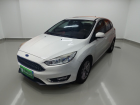 福特 福克斯 2017款 两厢 1.6L 自动风尚型智行版