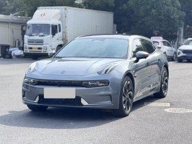 极氪001 2022款 超长续航双电机 ME版