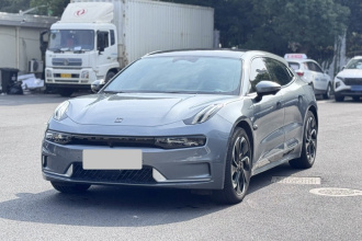 极氪001 2022款 超长续航双电机 ME版