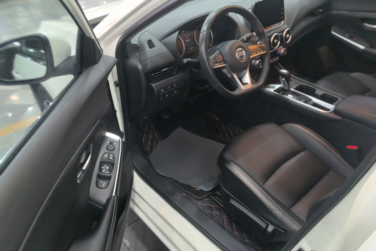 日产 轩逸 2021款 1.6L XL CVT悦享版中控内饰7003