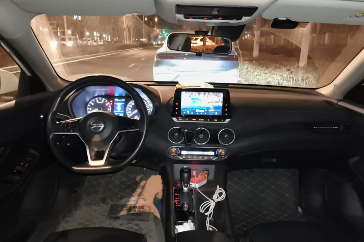 日产 轩逸 2021款 1.6L XL CVT悦享版中控内饰12