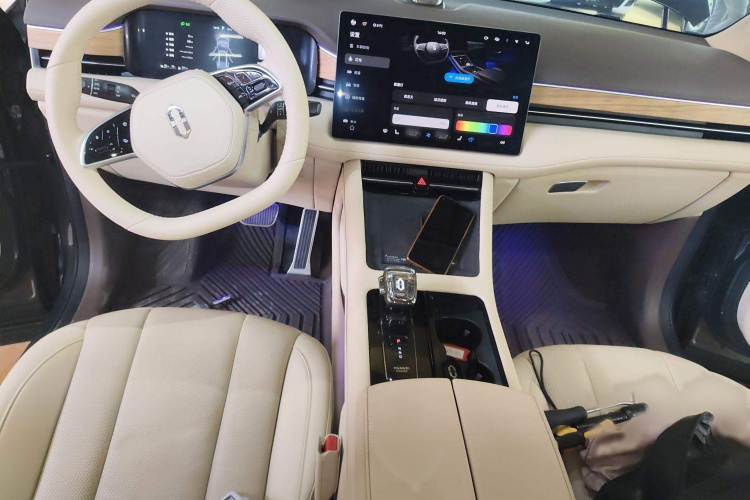 鸿蒙智行 问界M7 2024款 1.5T 后驱Plus版 5座中控内饰7002