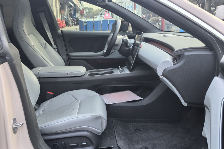 蔚来ET5 2022款 75kWh局部细节41