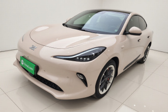 智己汽车 智己LS6 2025款 灵蜥智驾版