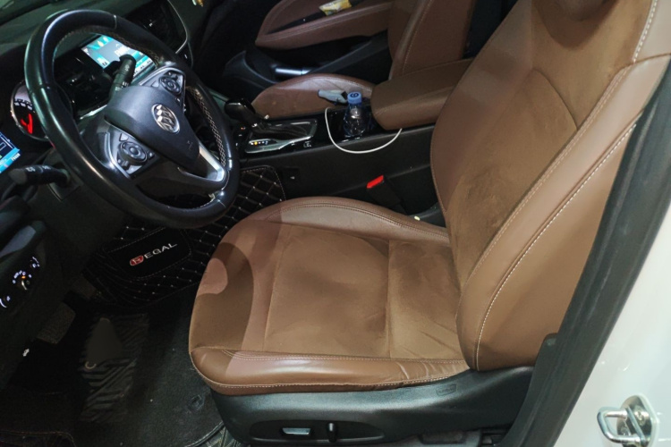 别克 君威 2019款 20T 精英型 国V局部细节19