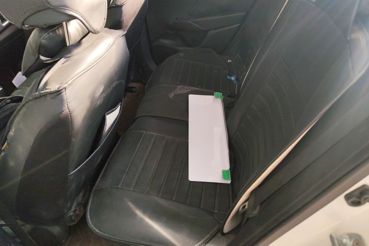 现代 悦纳 2020款 1.4L 手动GLS炫酷版中控内饰21