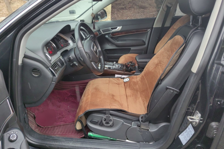 奥迪A6L 2011款 2.0 TFSI 自动舒适型中控内饰19