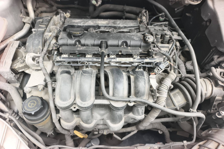 福特 福克斯 2012款 三厢 1.6L 自动舒适型局部细节24