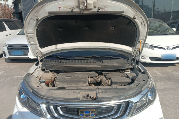 吉利汽车 远景X3 2017款 1.5L 自动尊贵型机舱底盘24