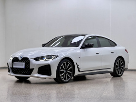 宝马4系 2022款 425i Gran Coupe M运动曜夜套装
