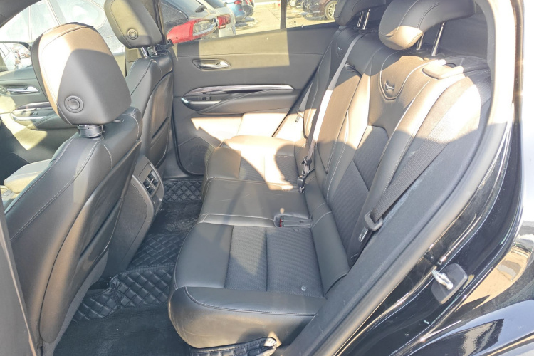 凯迪拉克XT4 2020款 改款 28T 两驱技术型中控内饰7004