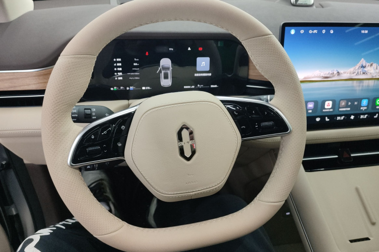 鸿蒙智行 问界M7 2024款 1.5T 智驾四驱Max版 5座局部细节13