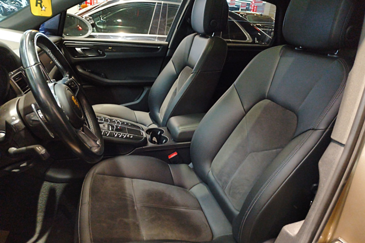 保时捷 2014款 Macan 2.0T中控内饰19