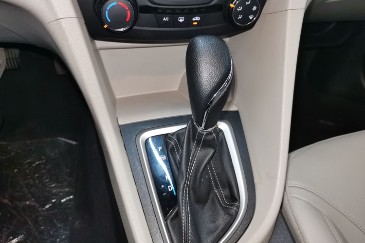 别克 英朗 2021款 典范 1.5L 自动精英型局部细节18