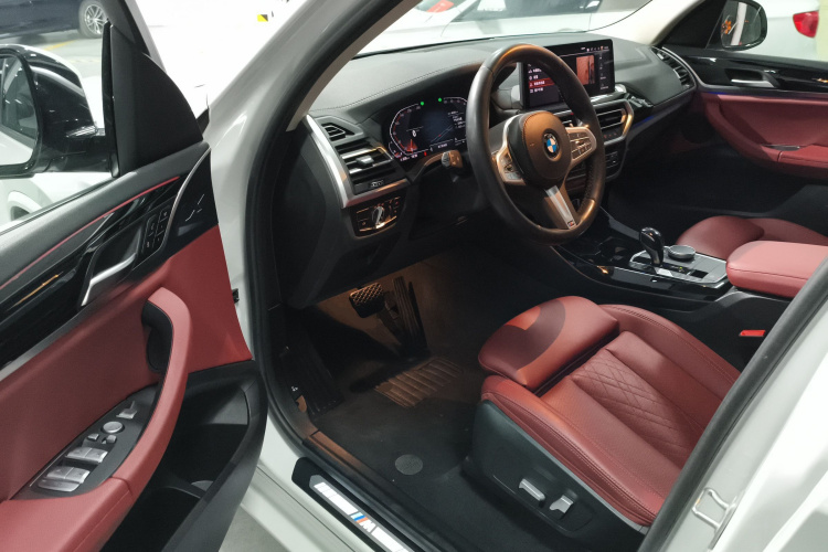 宝马X3 2022款 改款 xDrive25i M运动套装中控内饰7003