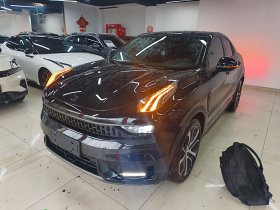 领克05 2022款 2.0TD 四驱劲Halo