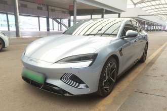 比亚迪 海豹 2022款 700km 长续航后驱版