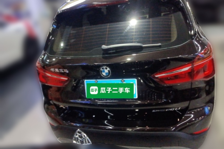 宝马X1 2019款 sDrive20Li 领先型车身外观6