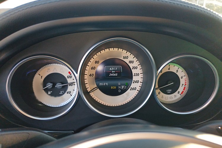 奔驰CLS 2015款 CLS 260局部细节14