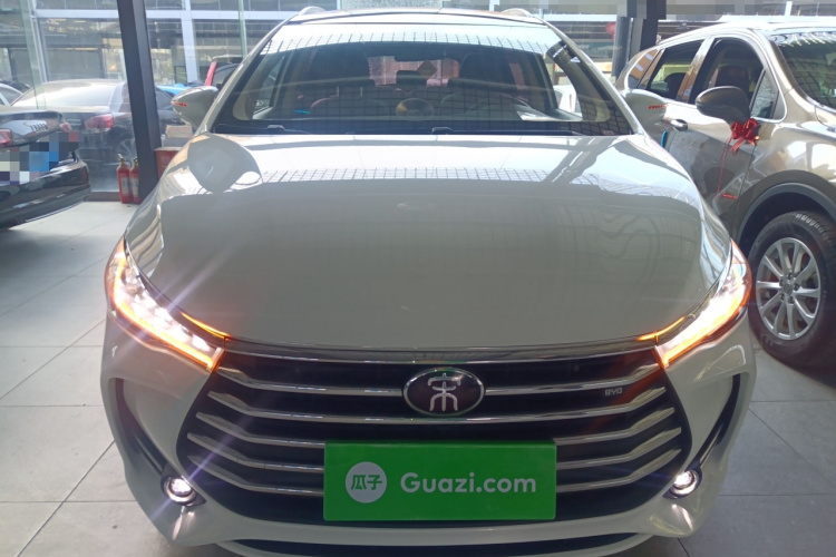 比亚迪 宋MAX 2017款 1.5T 自动智联精英型 7座车身外观6001