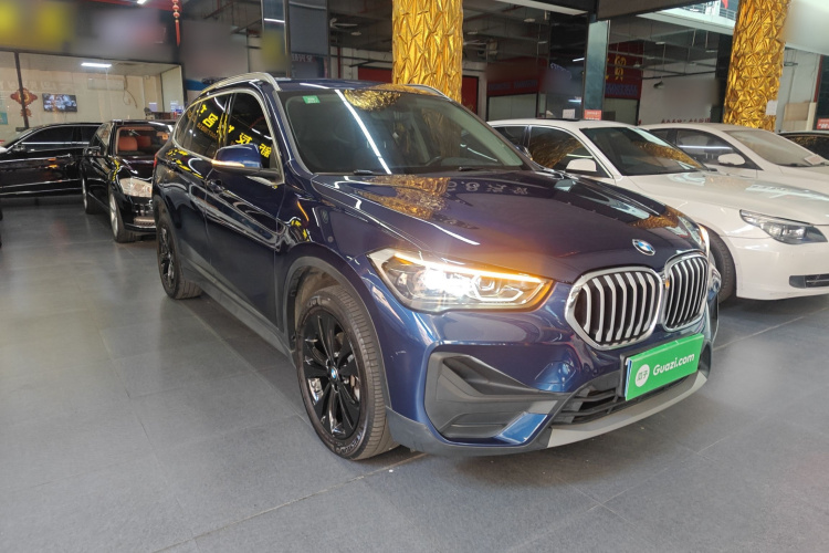 宝马X1 2020款 sDrive20Li 时尚型车身外观3