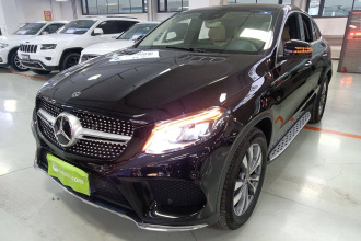 奔驰GLE轿跑 2018款 GLE 400 4MATIC 轿跑SUV